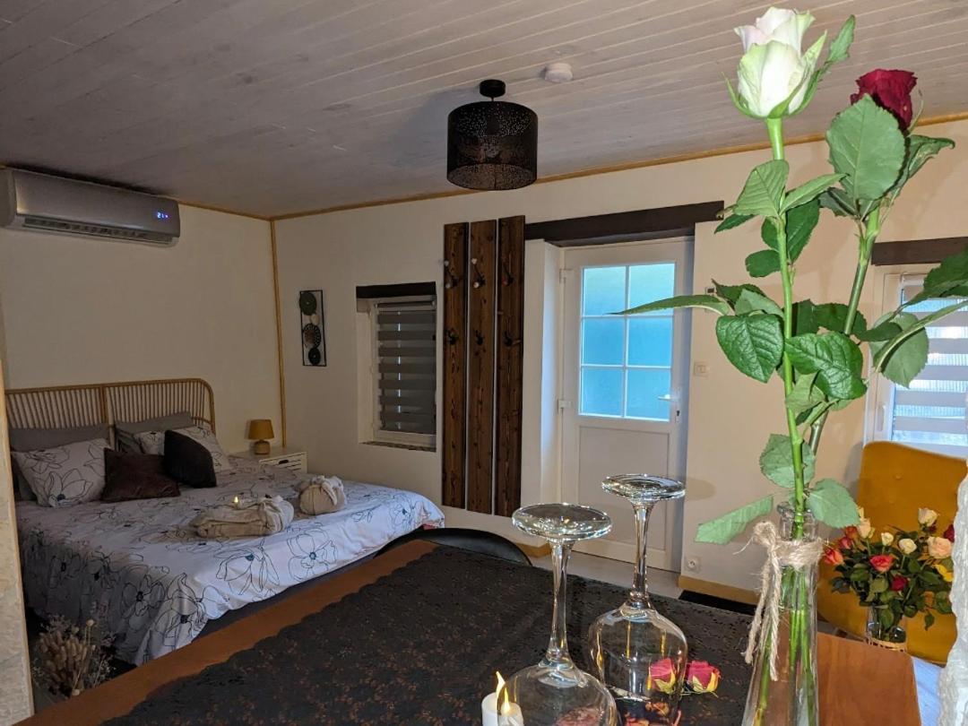 Love Room Avec Spa Nérac Exterior foto